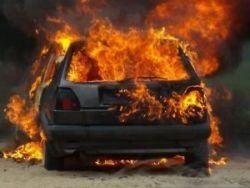 Спасатели МЧС России ликвидировали пожар в частном легковом автомобиле в Крапивинском МО